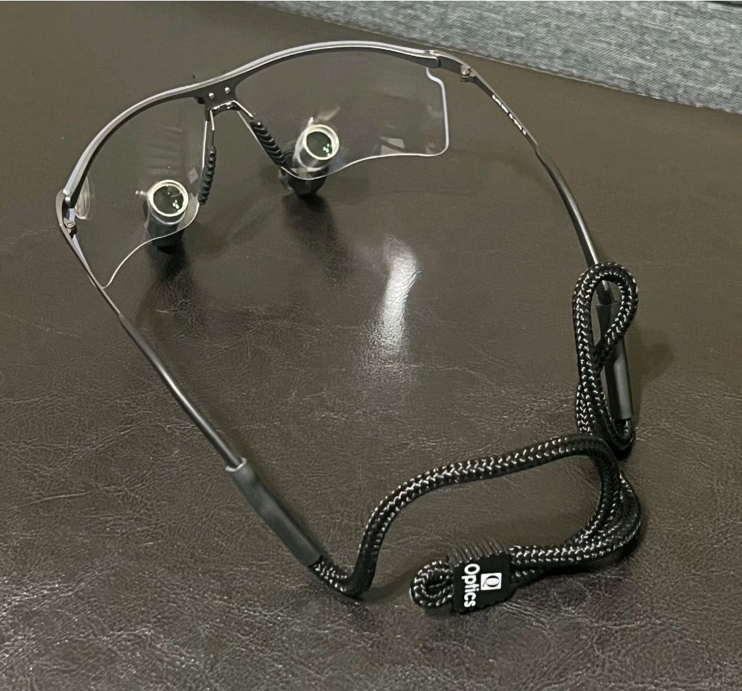 Altro per Ottica: Q-optics Lupenbrille – Nuovo (secondo la descrizione) da Bern venduto da artBoutiquech 1