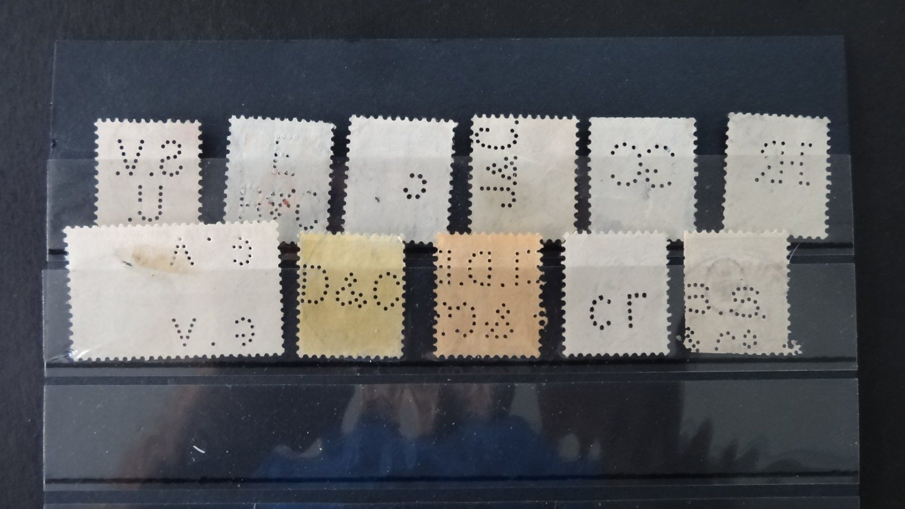 Alle Briefmarken: Lot Perfins 11 Werte   179 – Gebraucht aus Anwil von zuggi57