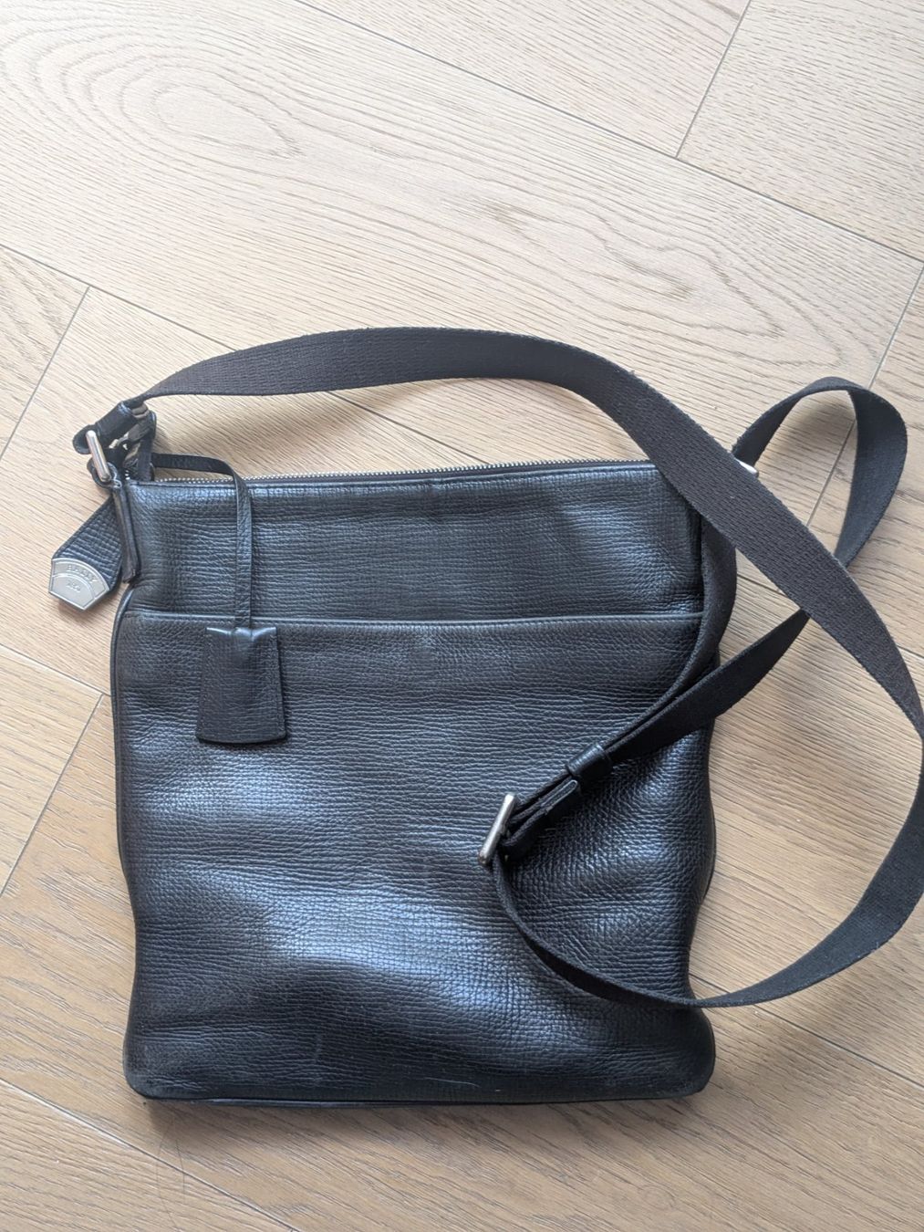 Bally Borse: Vintage Bally Messenger Tasche, schwarz, Leder – Usato da Zürich venduto da vdenisa1 3