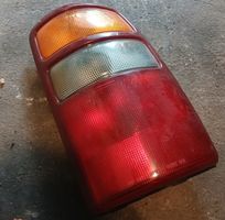 Feu arrière droit Chevrolet Tahoe 2000-2006