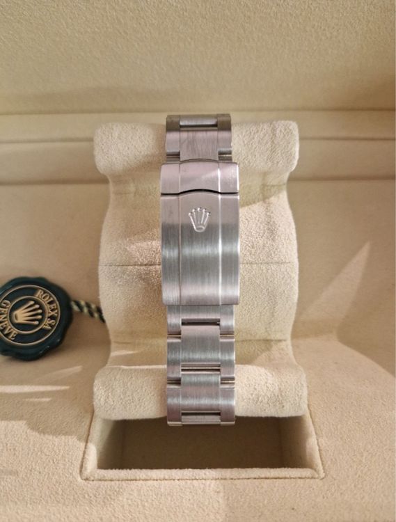 Rolex Orologi: Rolex Oyster Perpetual 39mm 114300 – Usato da Root venduto da AventadorSV 2