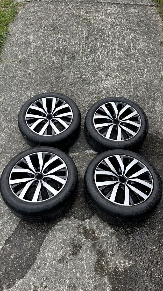 Pneumatici & Ruote complete: VW T6 Multivan Sommer-Kompletträder – Usato da Ennetbürgen venduto da mausyf123
