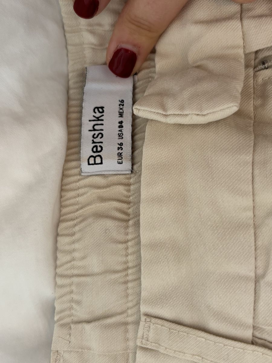 Pantaloni: 2 pantalon d’été  – Usato da Crans-Montana venduto da Jano_brn 3