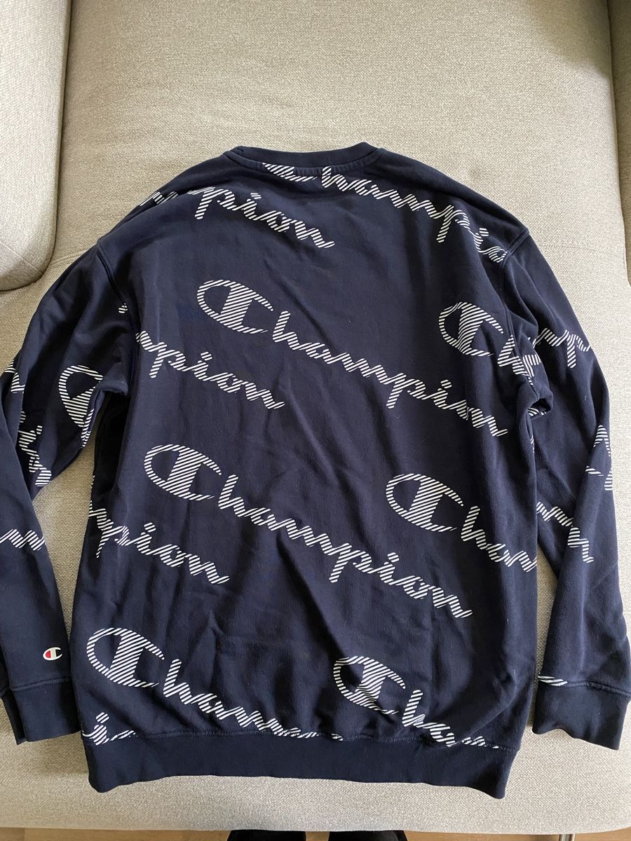 Champion Maglioni & Felpe: Pull Champion, taille M, bleu - Excellent état – Usato da Rossemaison venduto da Carduelis 1