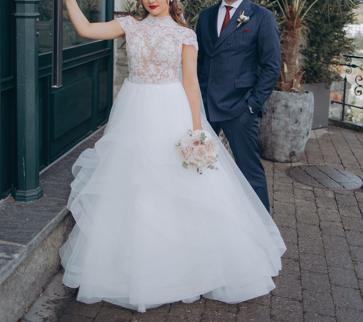 Kleider: Wunderschönes Brautkleid – Gr. 38-40 – Gebraucht aus Luzern von vla_sr5f 5