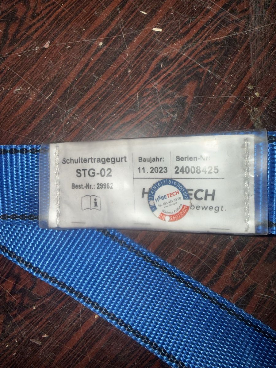 Autres vêtements & accessoires: Traggurt – D'occasion à Thun par bsr_xg6p