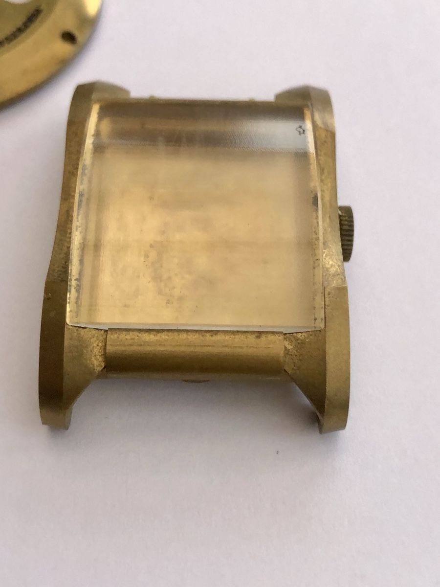 Swiss Orologi: Lot de boîtes de montre et composants horlogers prototype – Usato da Cernier venduto da Classic_Time 3