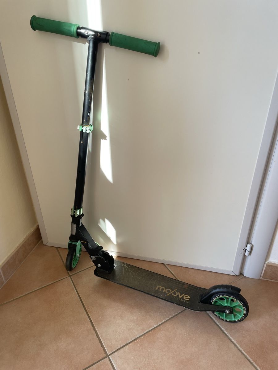 Kickboard: Trottinette Moove – Usato da Bern venduto da calana80
