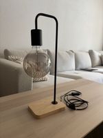 IKEA TVÄRHAND Tischlampe Schwarz/Bambus