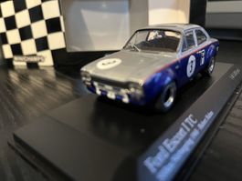 Ford Eschort ITC. 1:43 Minichamps