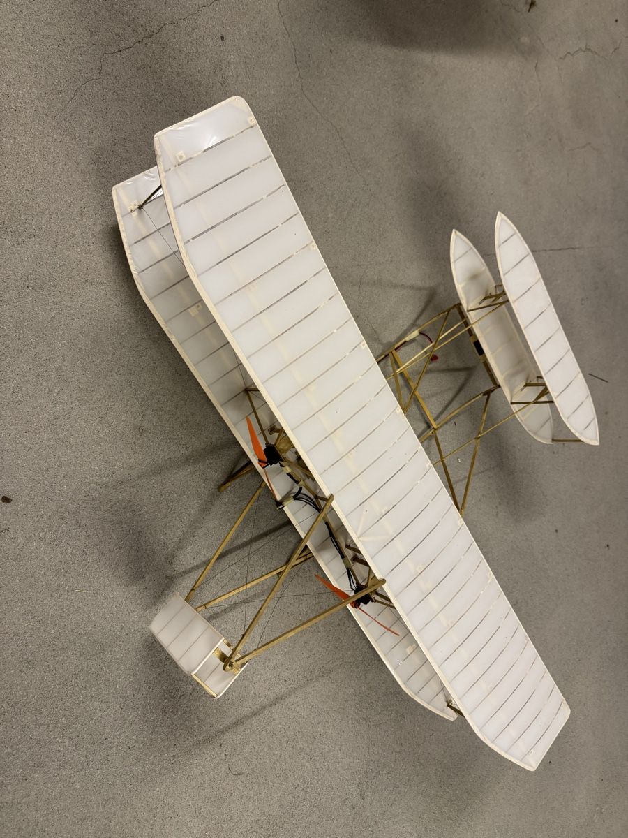 RC Modellbau: Modellflugzeug Wright Flyer – Defekt aus Altendorf von Roman771