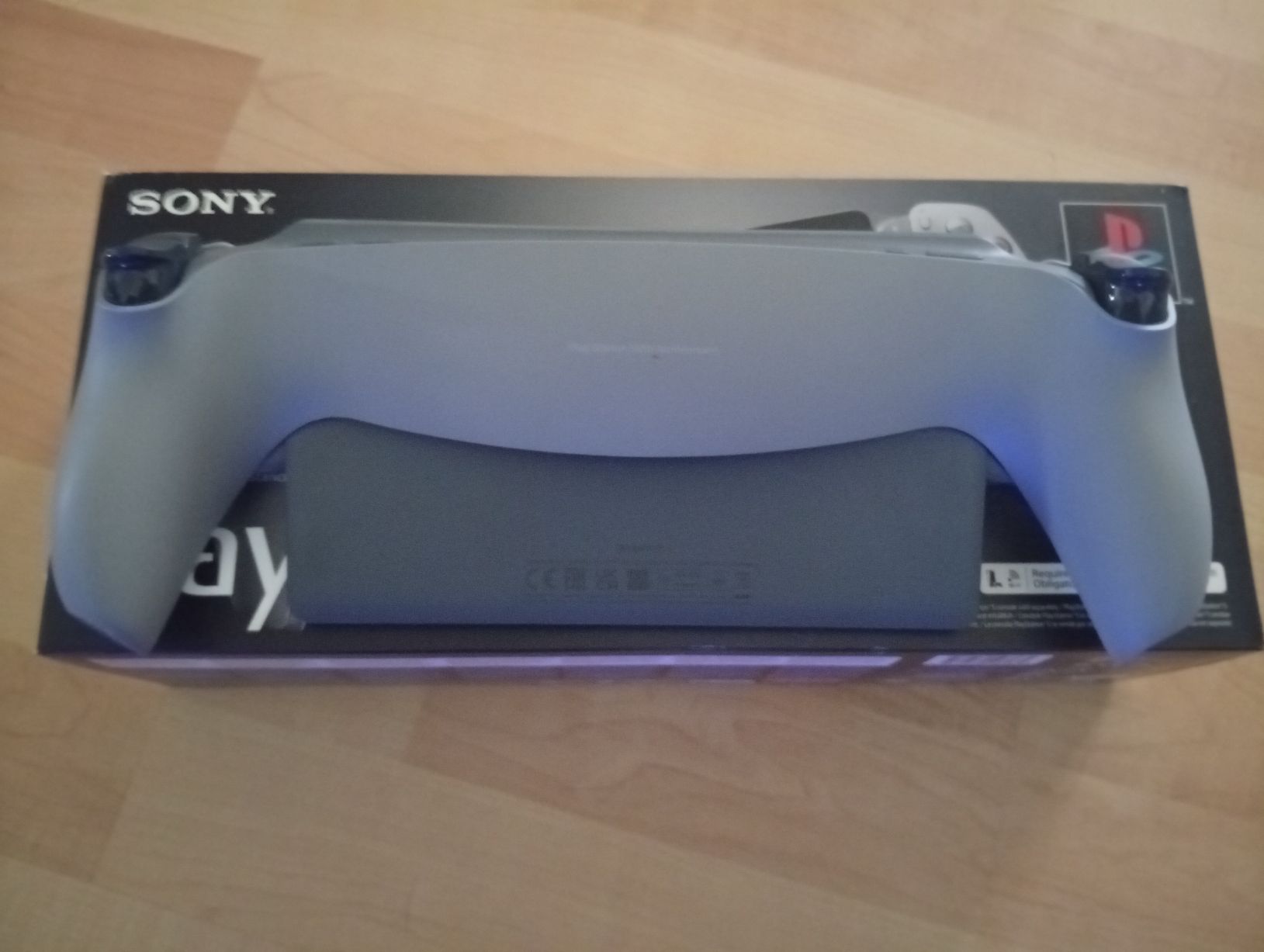 Sony Console: Playstation Remote Play Limited edition – Nuovo (secondo la descrizione) da Menznau venduto da mas_xb7z 2