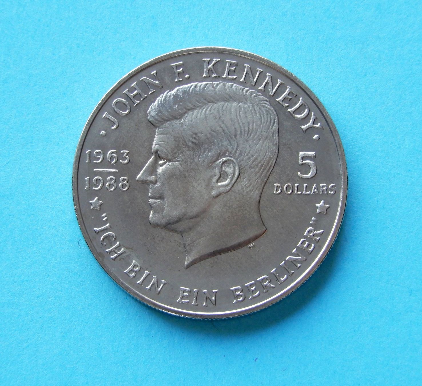 Tutti le monete: Münze Niue 5 Dollars 1988 – Nuovo (secondo la descrizione) da Trasadingen venduto da Traadinger 1