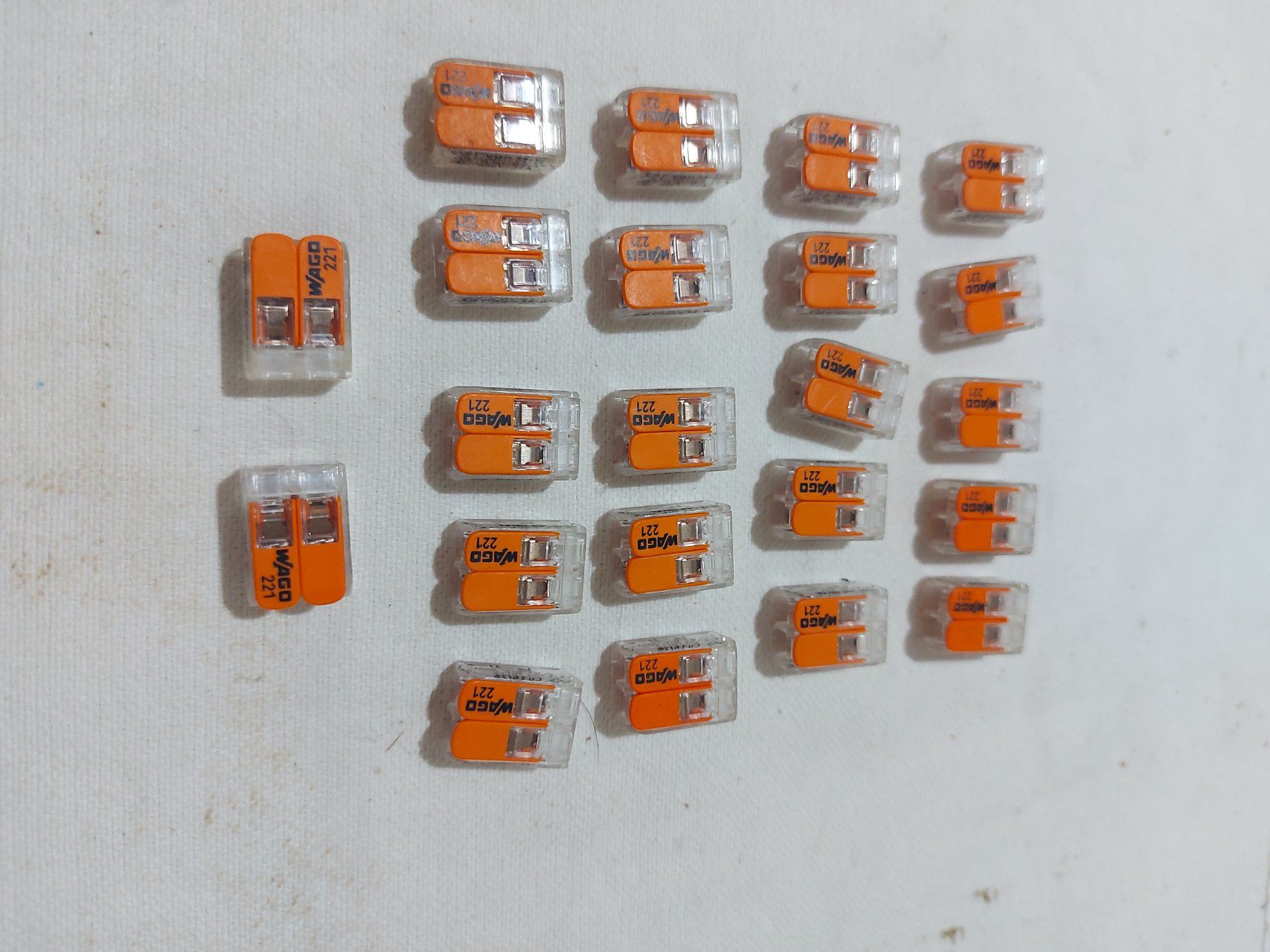 Componenti elettronici: WAGO Klemmen 221 SET mit 22 Stück – Usato da Rheinau venduto da profitronic.shop 9