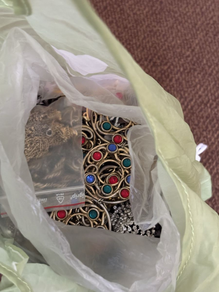 Altri gioielli: Vintage jewellery bulk – Difettoso da Confignon venduto da Second_Hand_Ch 3