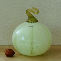 Melon en verre de Gunnel Sahlin, Kosta Boda, Suède, 1980-90s