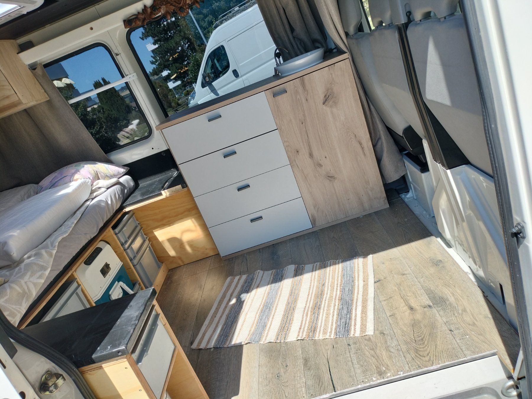 VW Veicoli da campeggio: VW LT35 Camper, kurze Version ab MFK – Usato da Sempach venduto da Klara9 5