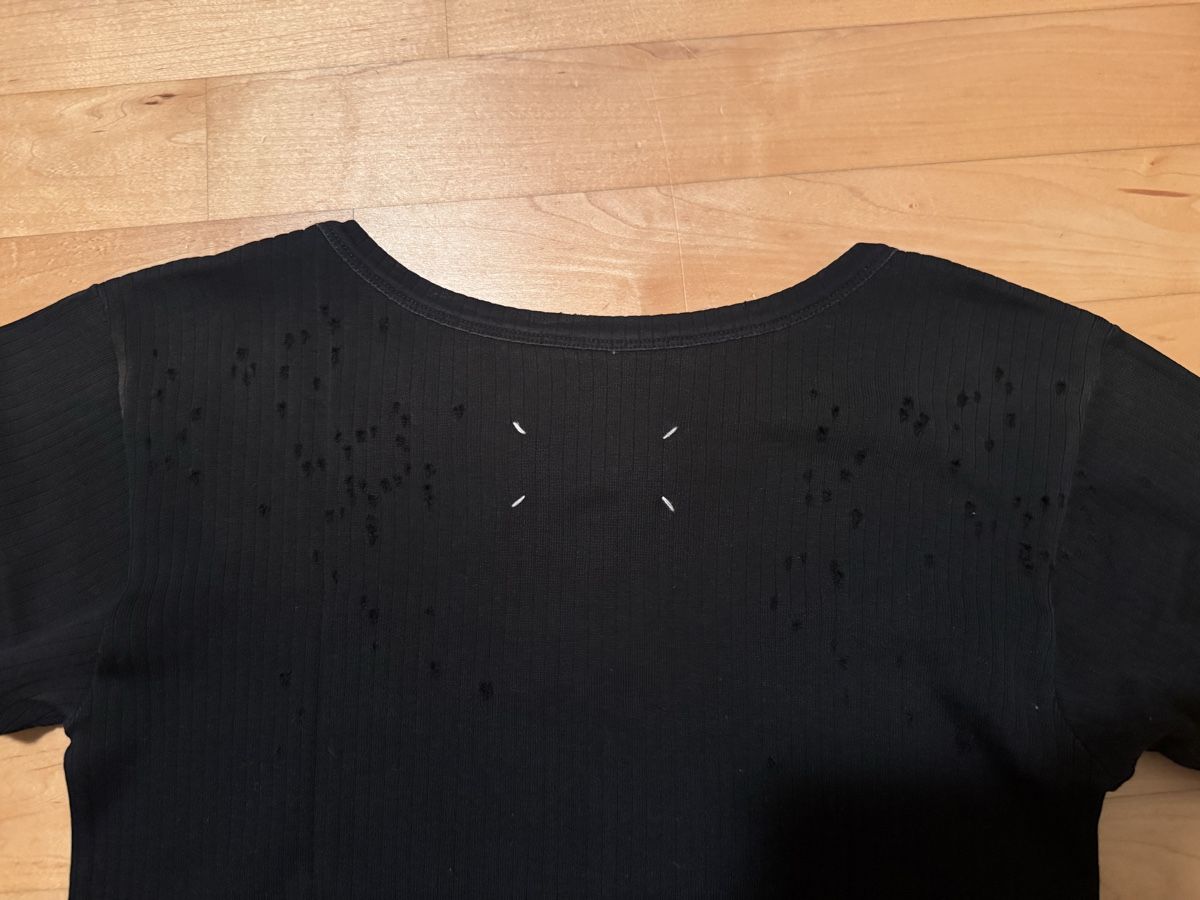 Maison Margiela T-Shirts: Maison Margiela Tshirt  – Gebraucht aus Wiesendangen von leaanuus 3