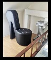 Highheel Stuhl mit Glitzersteinen