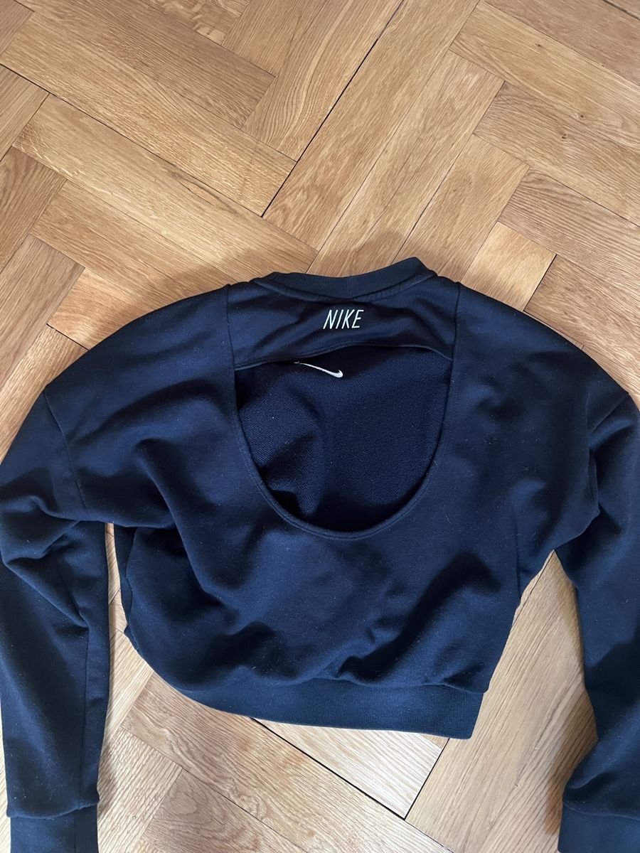 Nike Maglioni & Felpe: running sweater nike – Nuovo (secondo la descrizione) da Bern venduto da lea_wf9x 5