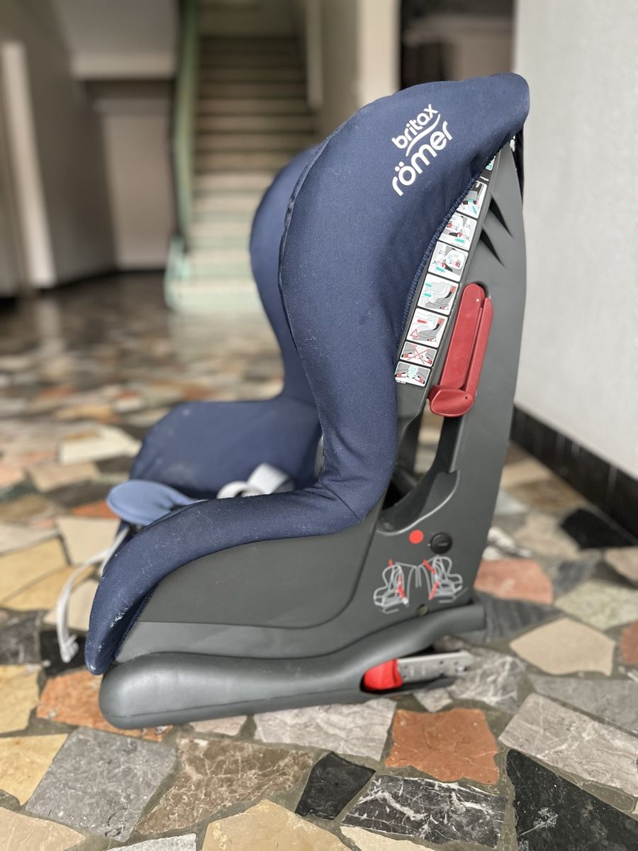 Auto-Kindersitze: Kindersitz Britax Römer  – Gebraucht aus Biel/Bienne von paris001 2