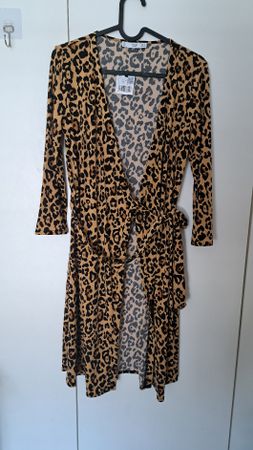 Robe portefeuille léopard XS