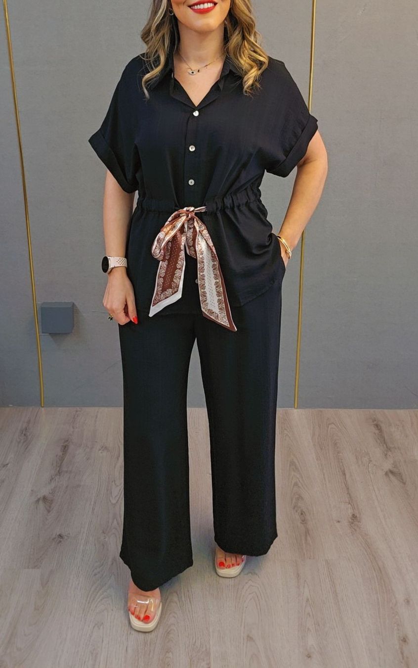 Lotti di vestiti: Bluse und Hose S NEU – Nuovo e nell'imballaggio originale da St. Gallen venduto da Moda2024