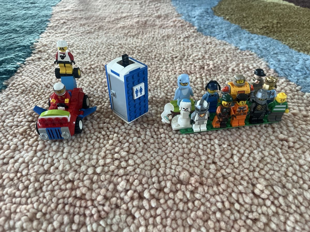Lego Giocattoli: Lego Set Steine Figuren Männchen – Usato da Bellach venduto da jba03