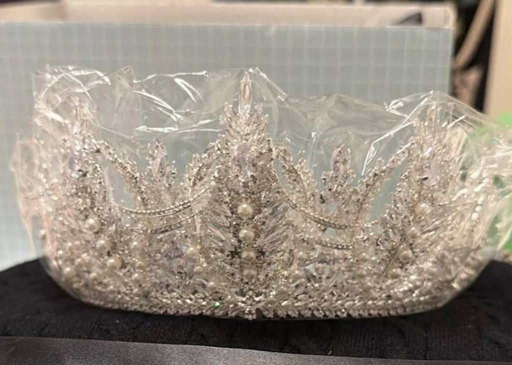 Accessori per capelli: Prinzessinen Krone – Usato da Glattbrugg venduto da mir_vx2c