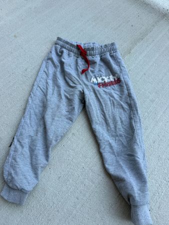 Kinder Jogginghose Mickey Friends grau Grösse 104 zara