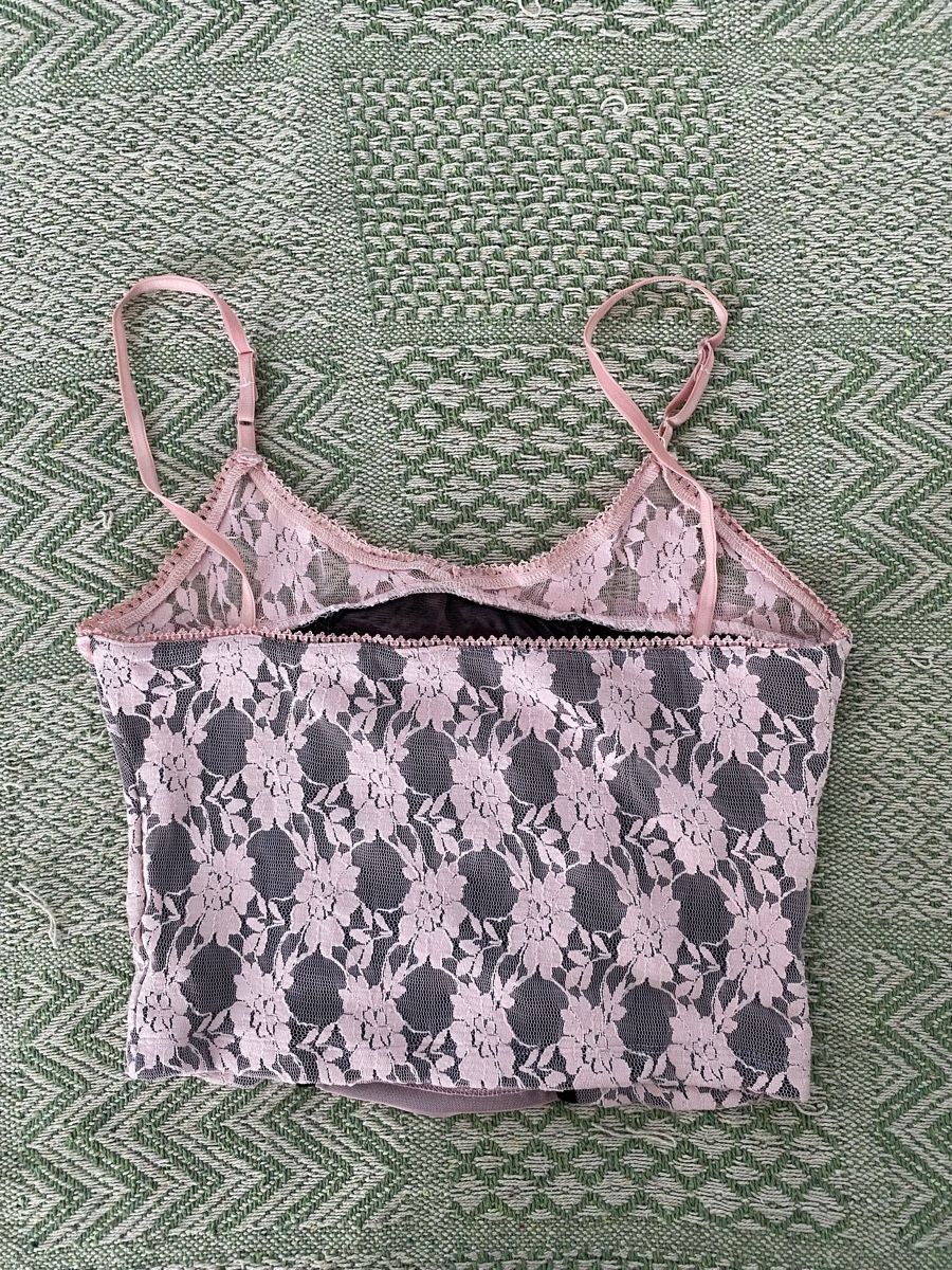 Top: Rosa Sommer Spitzentop – Usato da Spiegel b. Bern venduto da ano_tc7y 1