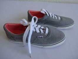 ** Fila ** Schuhe Nr.39