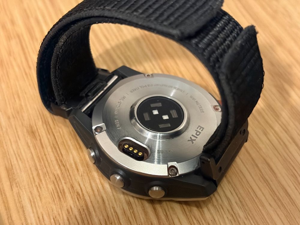 Garmin Epix Gen 2 GPS-Smartwatch inkl. Ladekabel (Gebraucht) in Zürich ...
