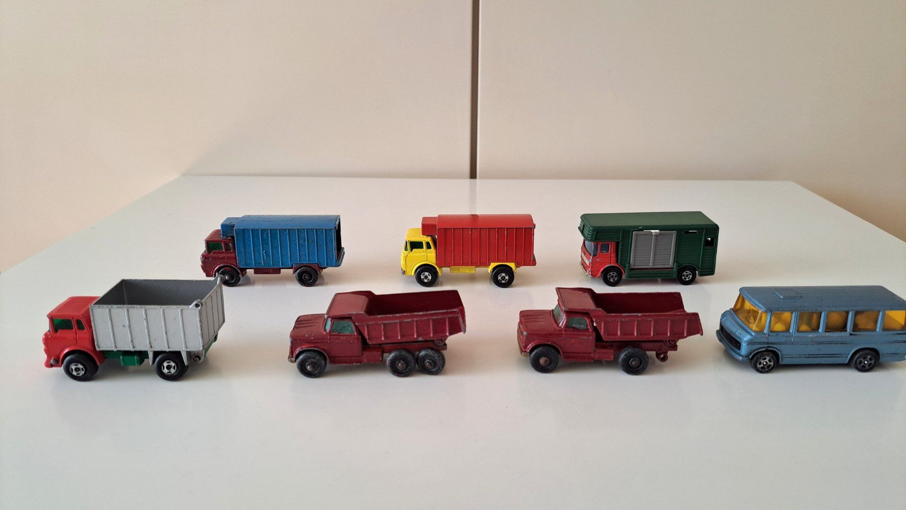 Matchbox Modellini d'auto: Alte Modellautrucker - 6 x Matchbox + 1 x Corgi – Usato da Affoltern am Albis venduto da saminou01 2