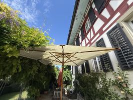 Garpa Umbria Sonnenschirm Teak Holz 3x3.5m gross mit Seilzug