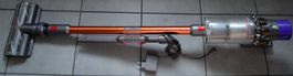 Dyson cyclone V10 absolute Staubsauger / aspirateur