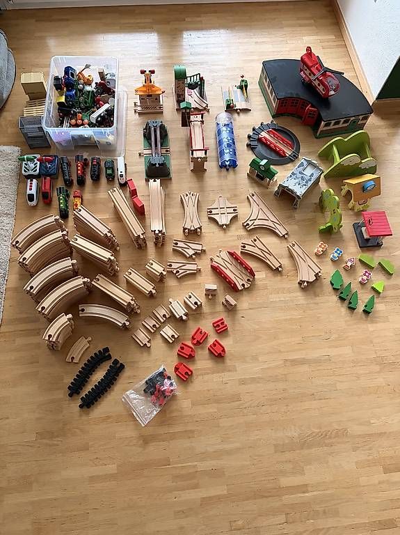 Jouets: Grosses Brio Set – D'occasion à Einsiedeln par claudia0503 4