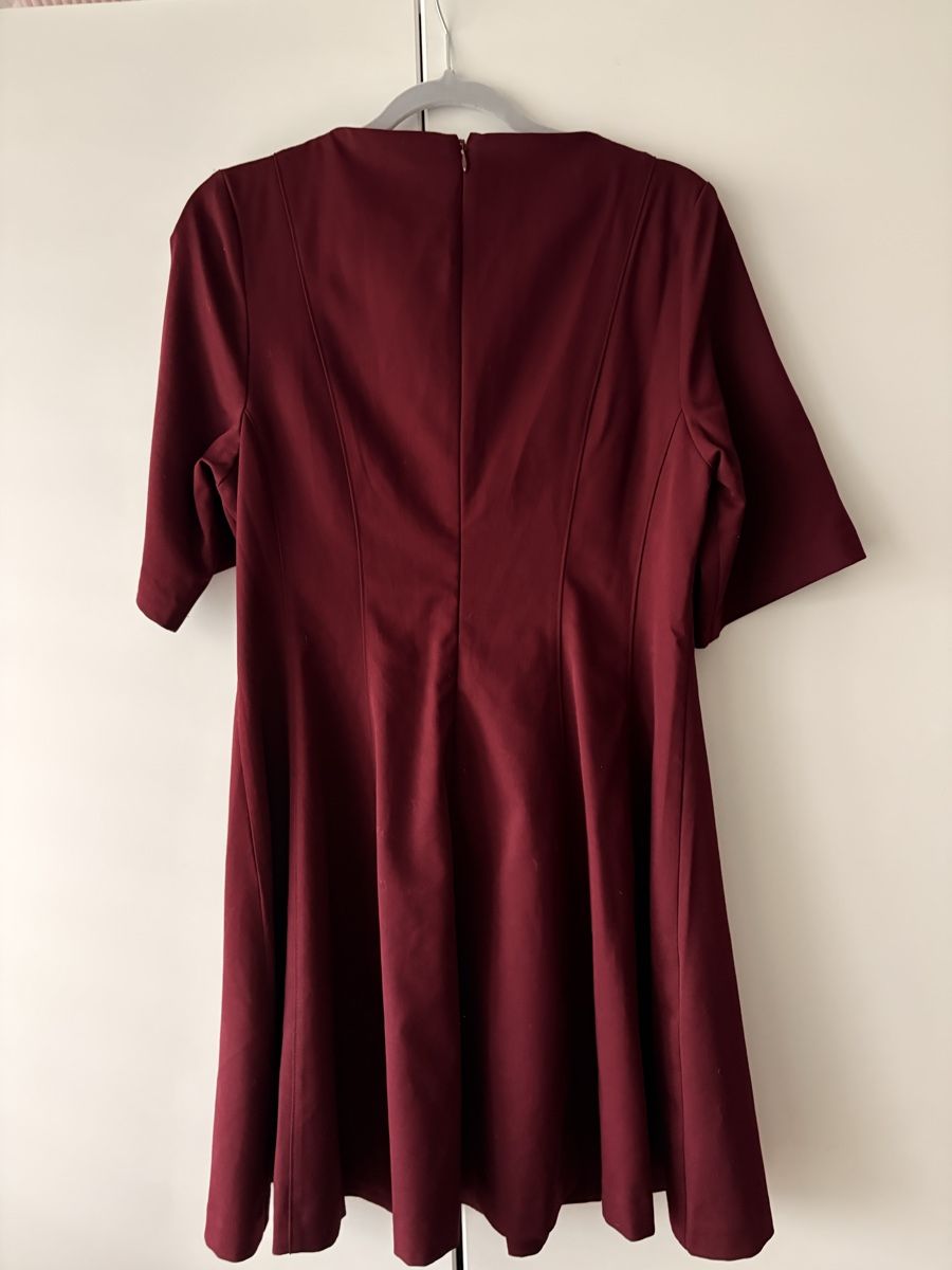 H&M Kleider: Weinrotes kurzes Kleid – Neu (gemäss Beschreibung) aus Appenzell von csm_ina 1