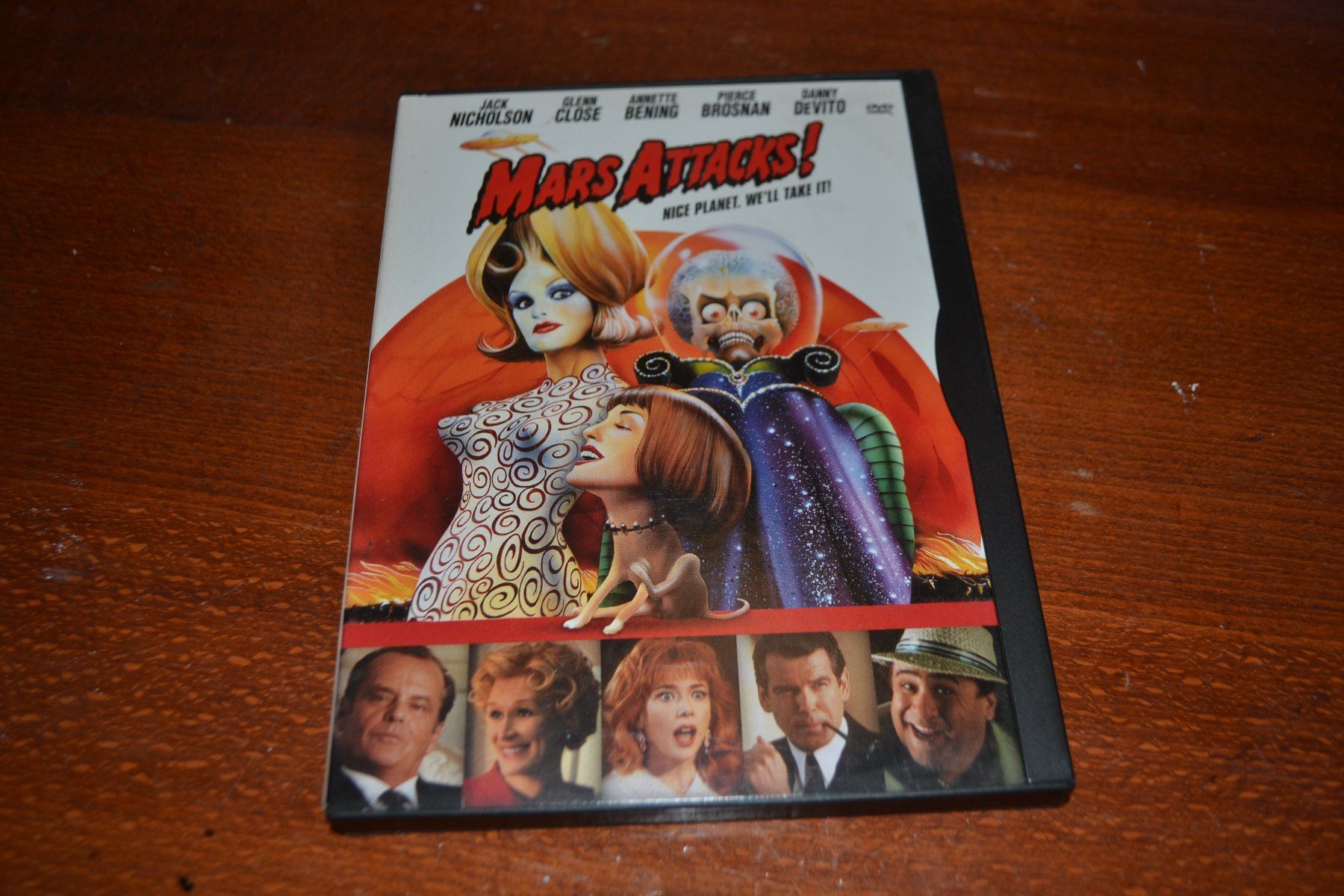 Alle DVDs: Mars Attacks! (Regio Code a, USA, DVD) – Gebraucht aus Laupen ZH von chefdom