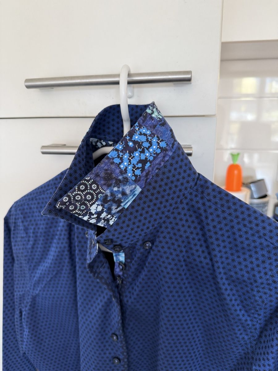 Camicette: Blaue Bluse mit Muster Gr. L – Usato da Oberglatt ZH venduto da lar_2nv2 2