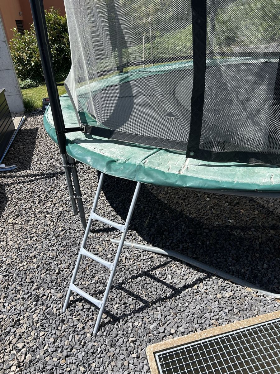 Titan Trampoline: Titan Gartentrampolin ca. 4.3m, gebraucht – Gebraucht aus Zumikon von Ssi01 4