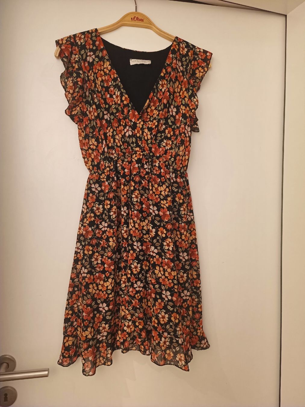 Robes: Damaen Kleid S – D'occasion à Muri AG par Mupuputs