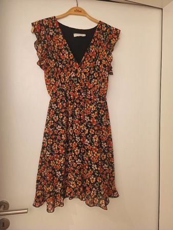 Damaen Kleid S