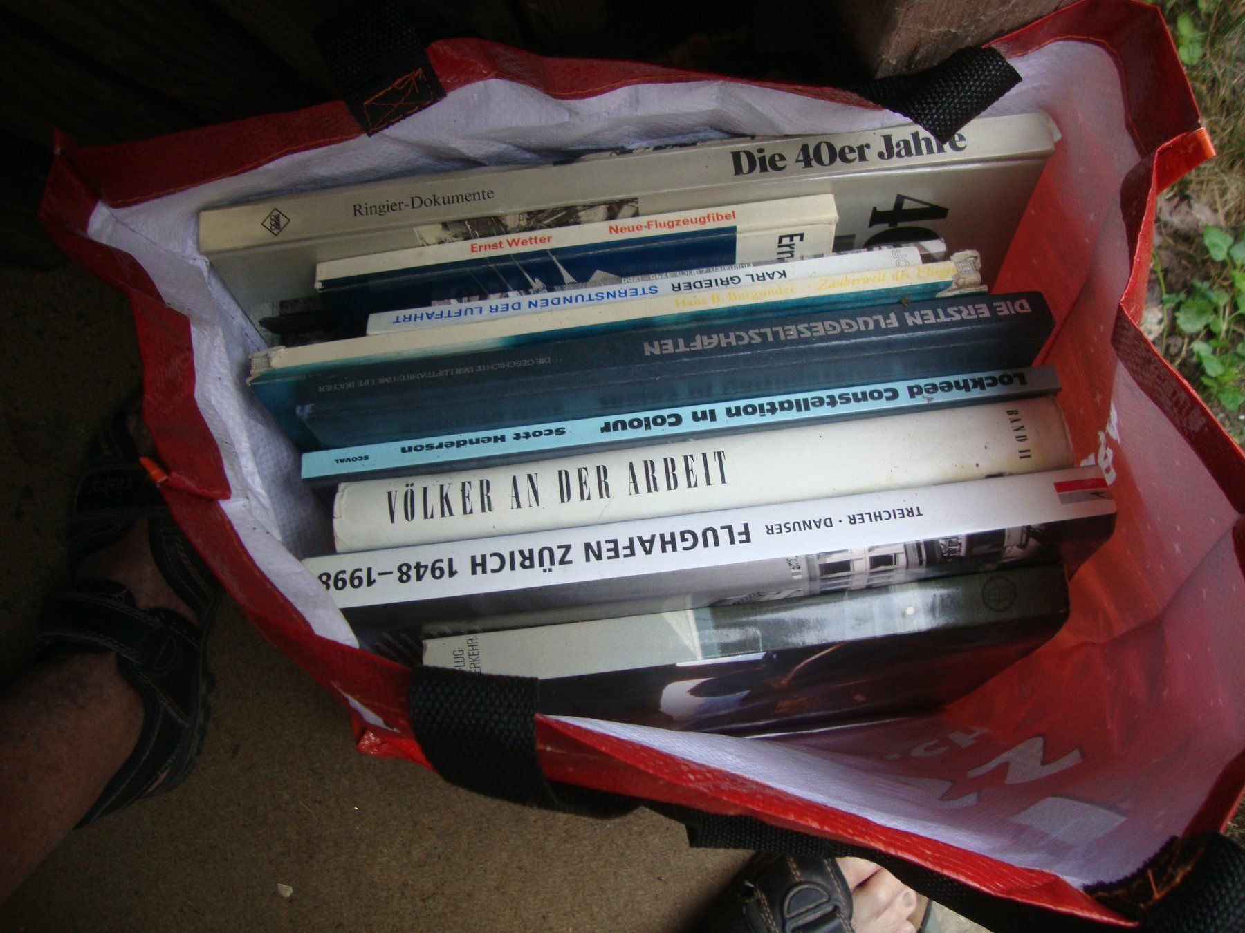 Libri: Fliegerei Bücher, Tragtasche voll – Usato da Winterthur venduto da halle07