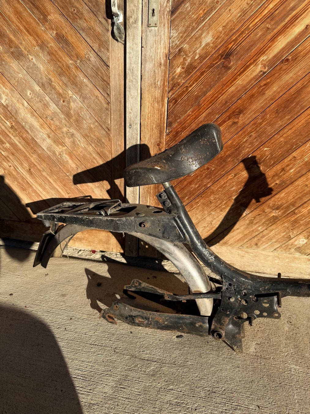 Puch Parti ricambio per ciclomotori: Puch X30 Automatik Mofa Rahmen – Difettoso da Fahrni b. Thun venduto da berger_tuning34 1