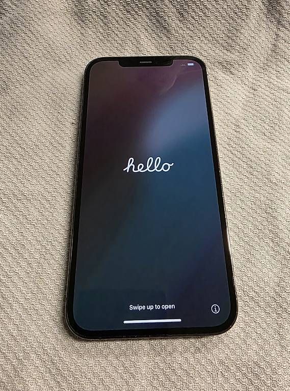 Handys / Smartphones: iPhone 12 Pro Max Graphit  Top Zustand & gepflegt – Gebraucht aus Richenthal von RahelHe