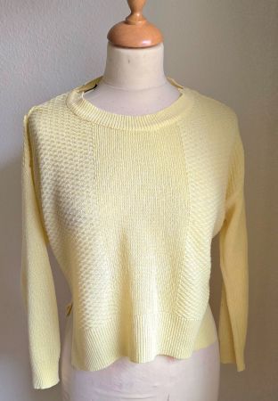 Pull léger jaune pâle taille XS