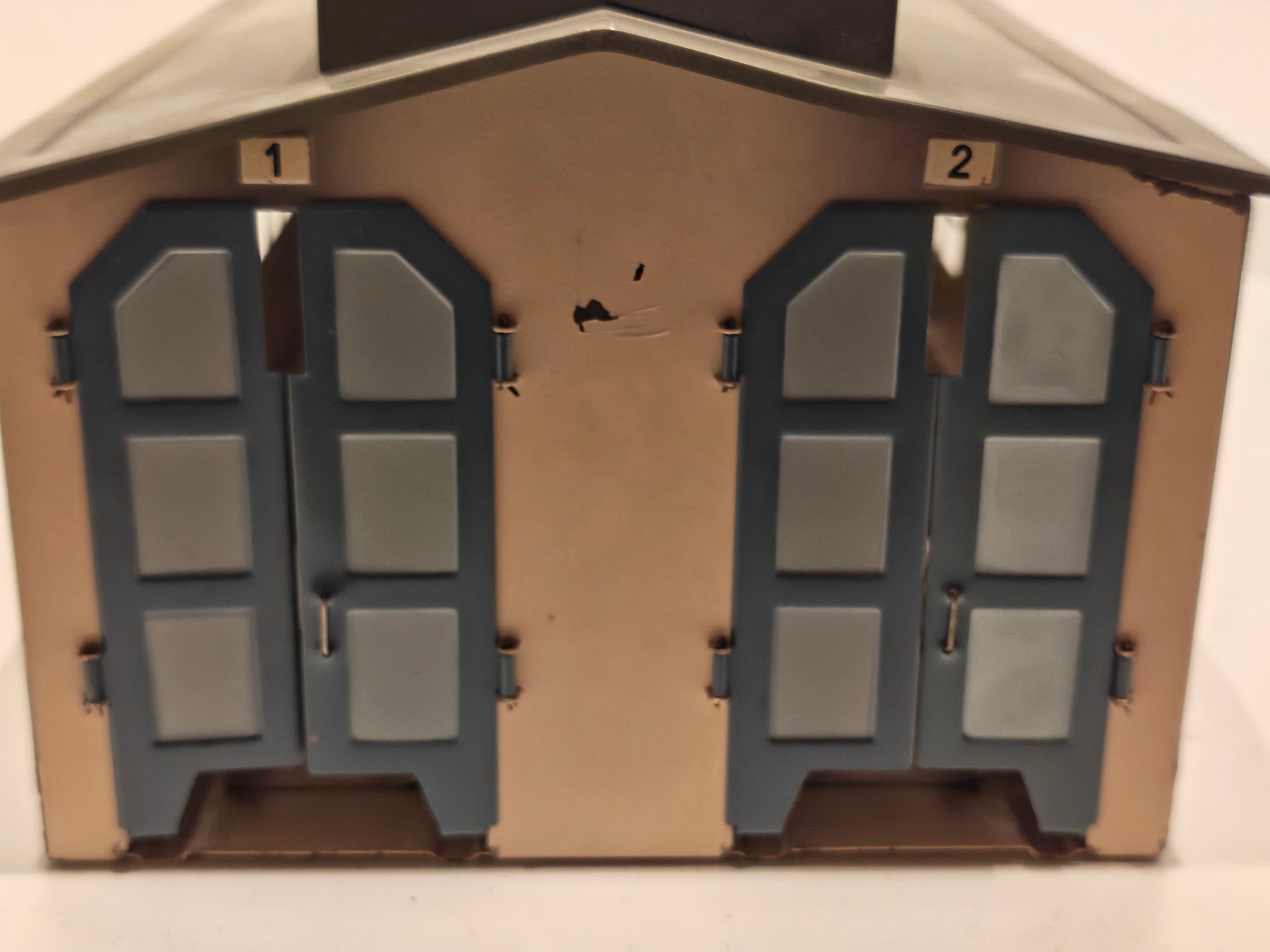 Märklin Modelleisenbahnen: Märklin Lockschuppen aus Blech – Gebraucht aus Braunau von Homersimpson 2