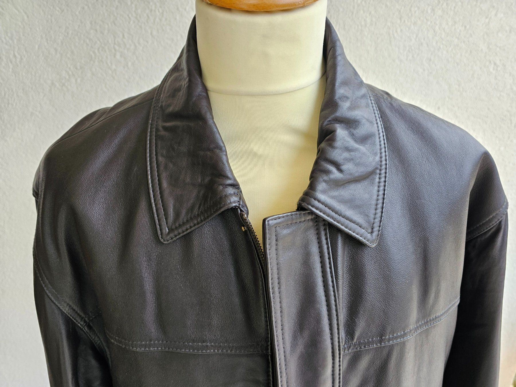 Giacche: Lederjacke in Braun und in Grösse L. – Nuovo e nell'imballaggio originale da Gockhausen venduto da bea961 3
