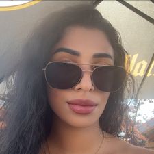 Profile image of AlpineLalaaaa